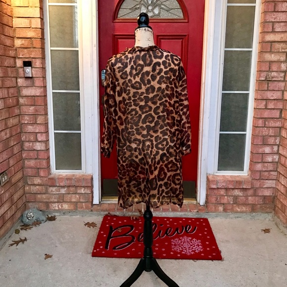 SHEER Thin Leopard Print Top coverup. Animal print. Dress or top. Super cute. - Picture 5 of 8